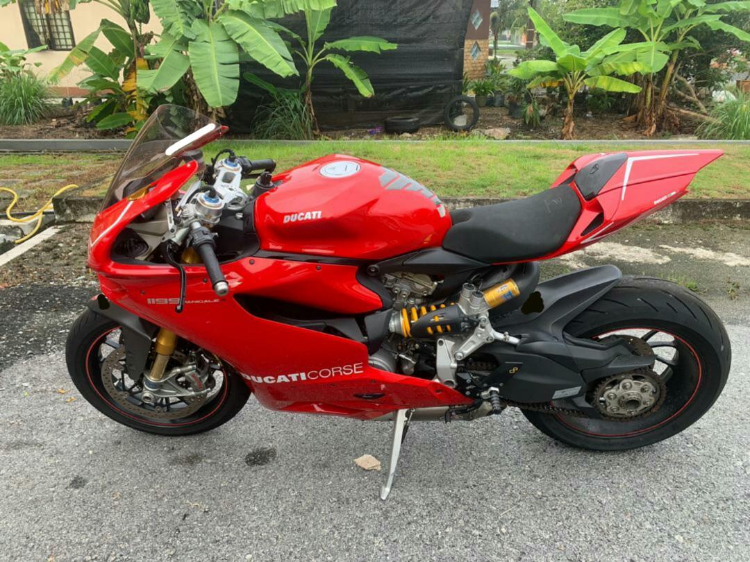Ducati deals 999 olx