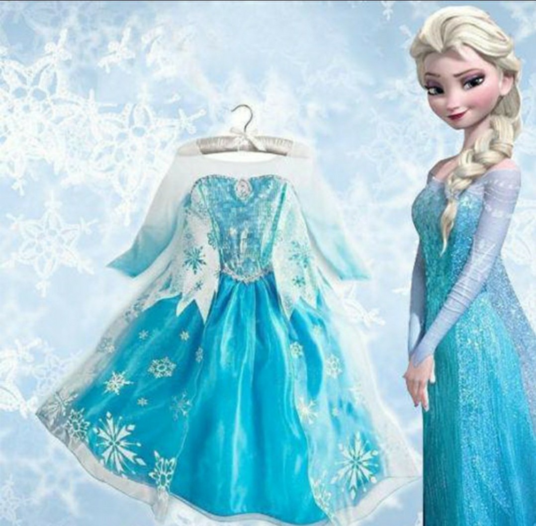 Платье эльзы холодное. Платье Эльзы 2mood. Elsa Frozen 2 в голубом платье.