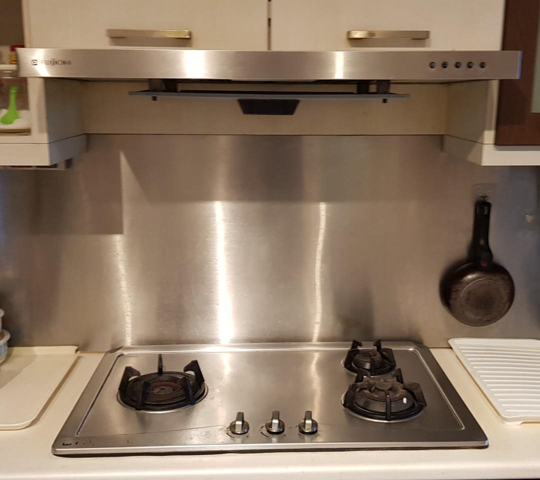 oven hob and extractor set