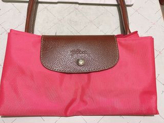 （分類：）位於 。 由 kathy_aries 提交（商品編號 1050077933，圖片 1）。簡介： 。