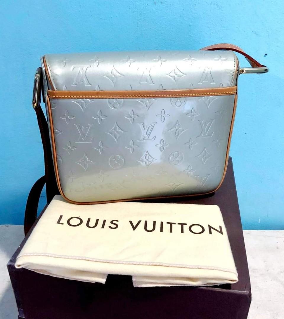 Louis Vuitton Louis Vuitton Christie GM Light Green Vernis Leather