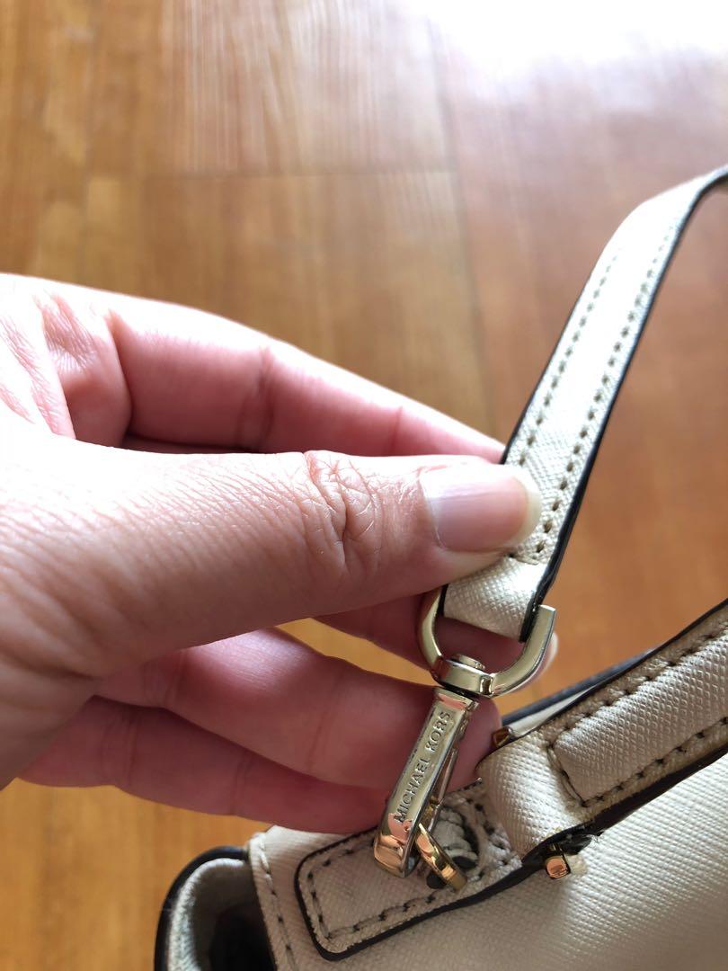 Michael kors deals callie xs crossbody