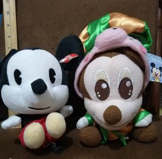 (Category: ) located in . Submitted by plushbites (Listing ID 1050127420, Image 1). Description: .
