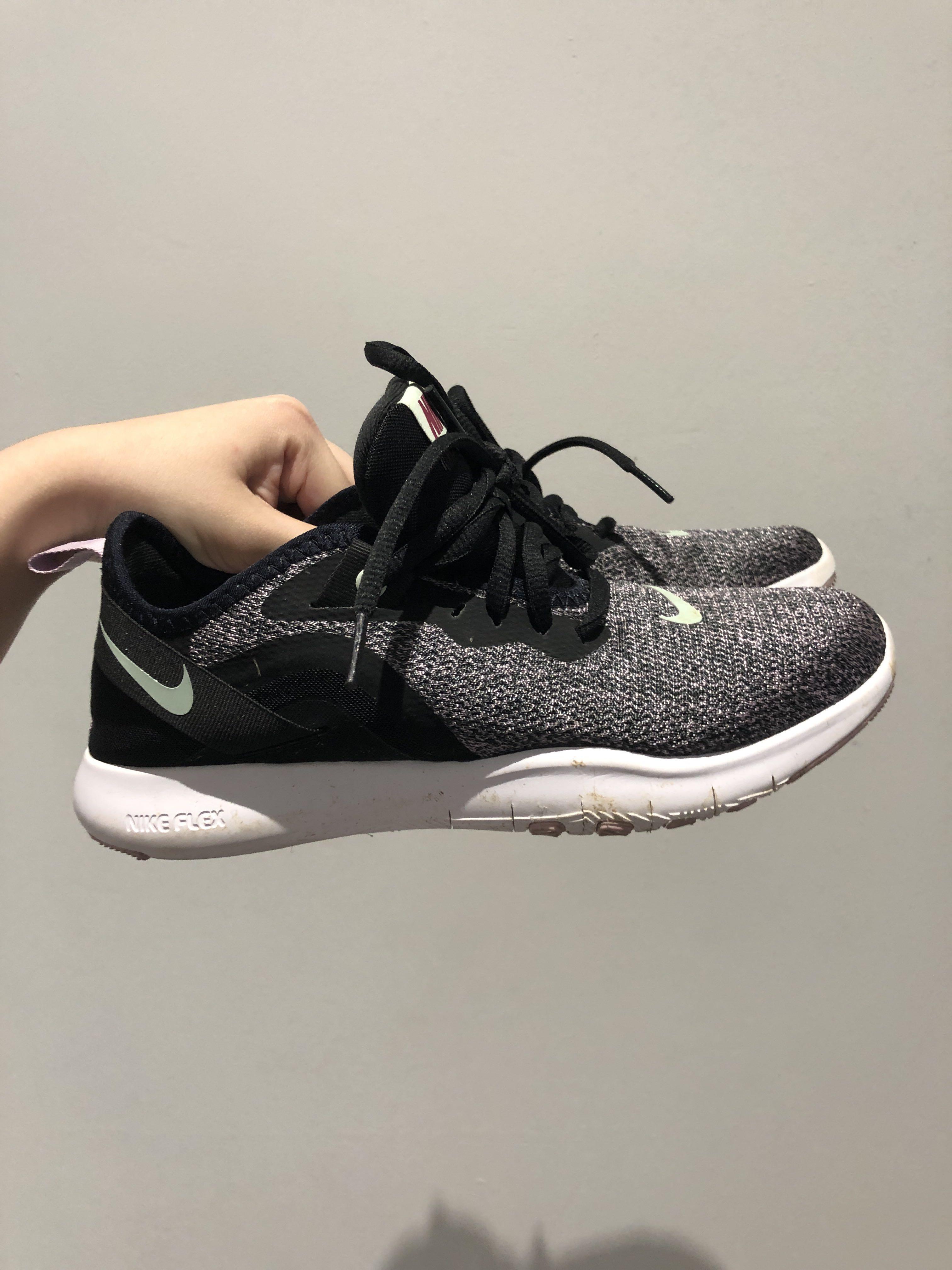 DAMN CHEAP Nike Women Running Shoes 6.5 Men s Fashion Activewear