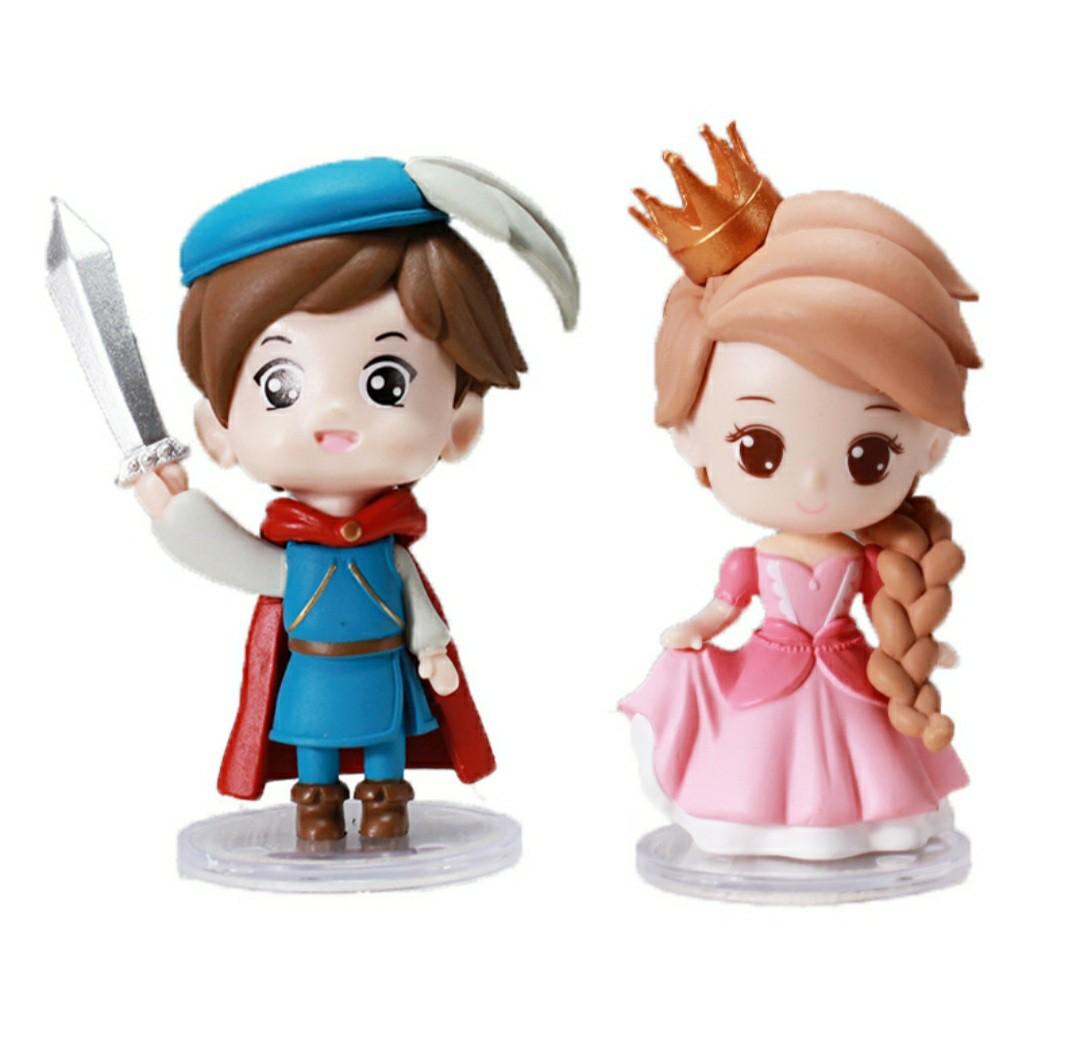 Princess and Knights Figurines / Cake Toppers (2 Pcs a Set)