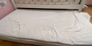 (Category: ) located in . Submitted by iwant.tosleep (Listing ID 1049995782, Image 1). Description: .
