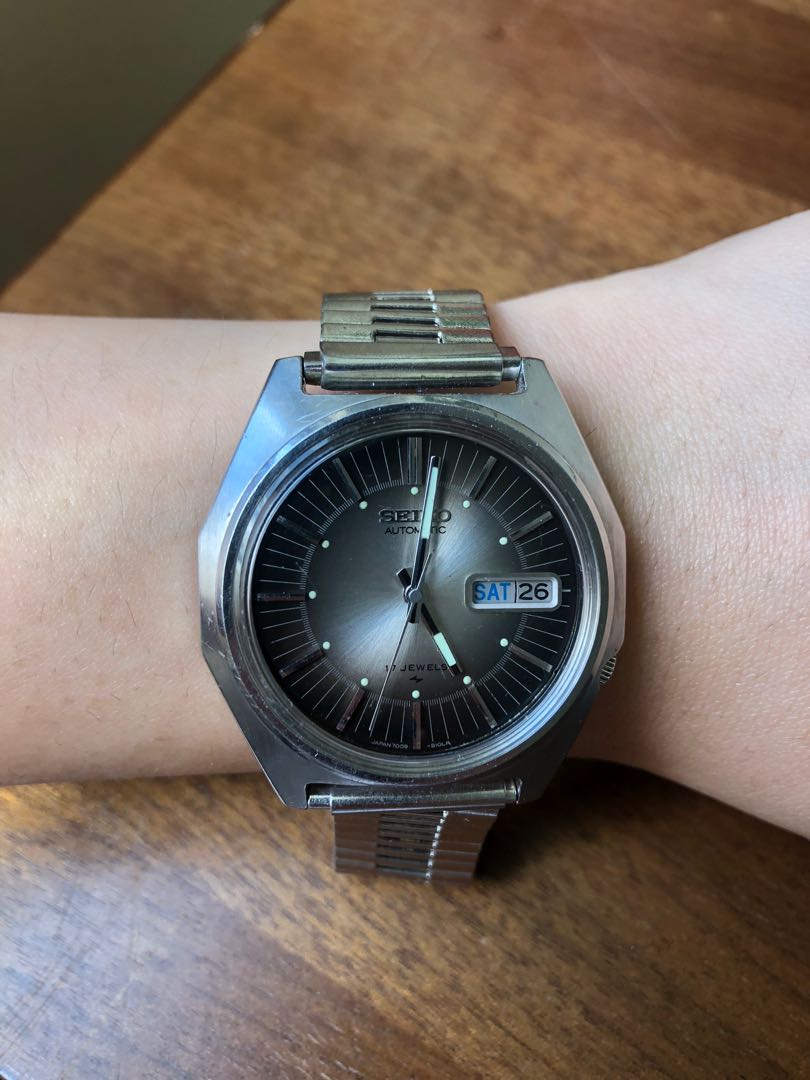 Seiko 7009 8090 on sale