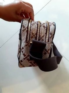 （分類：）位於 。 由 misspiper17 提交（商品編號 1050039924，圖片 1）。簡介： 。