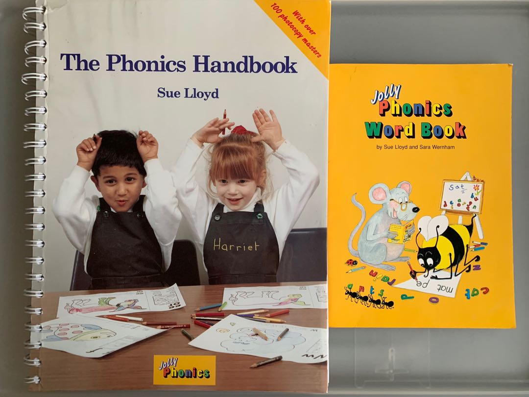 The Phonics Handbook & Jolly Phonics Word Book, Books & Stationery