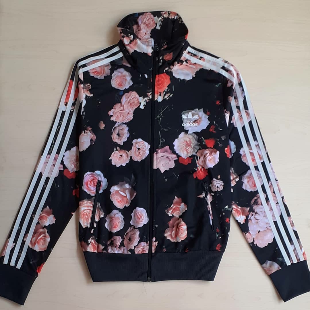 Tracktop Adidas firebird rose flower Rita ora jacket Original Fesyen Wanita Pakaian Wanita Baju Luaran di Carousell