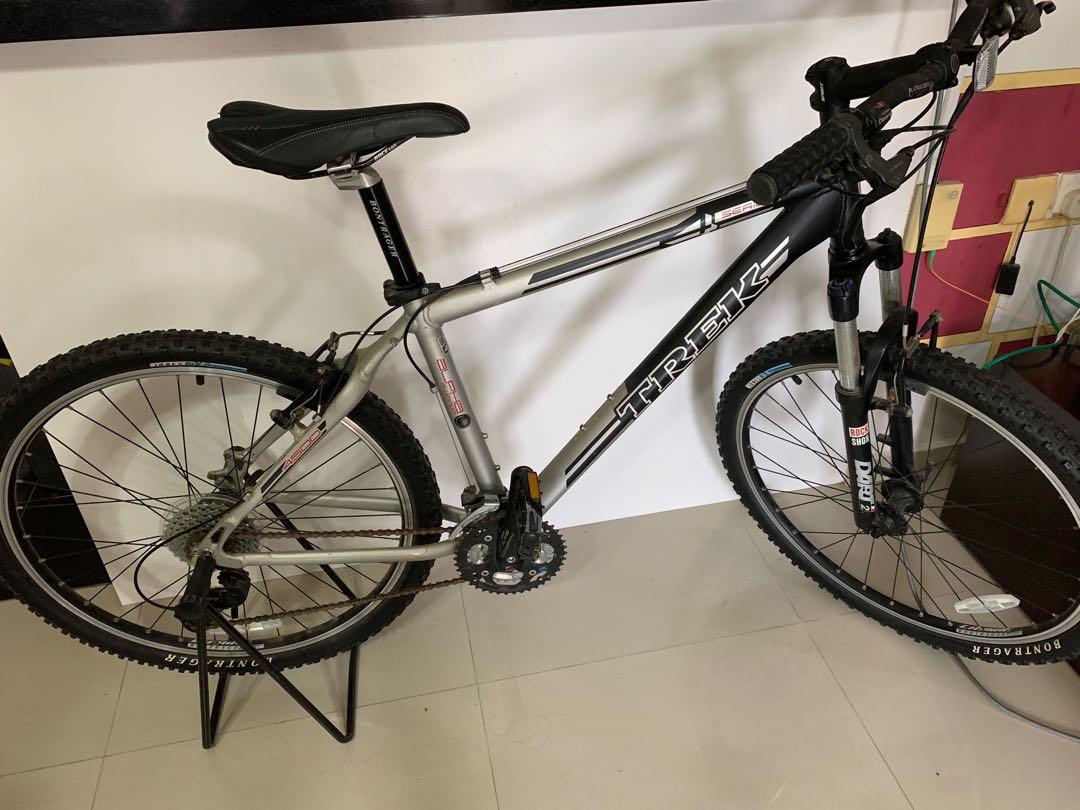 Used Trek 4500 series 18” mountain bike 