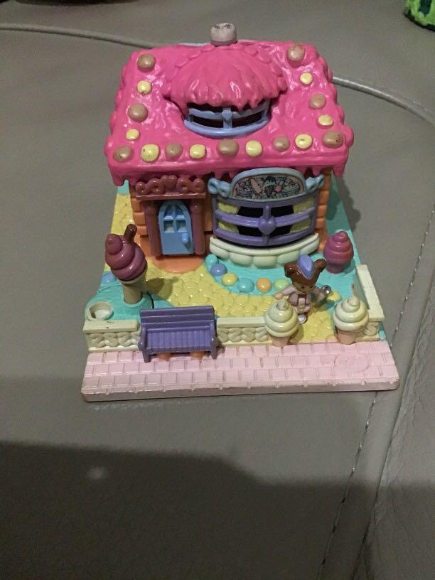 VINTAGE POLLY POCKET POLLYVILLE ICE CREAM PARLOR SHOP NEW IN BOX SEALED