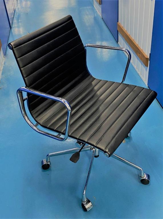 FLASH SALE Great condition Faux Leather Office Chairs Furniture Home Living Furniture Chairs on Carousell