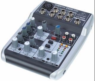 Behringer Xenyx Q502USB