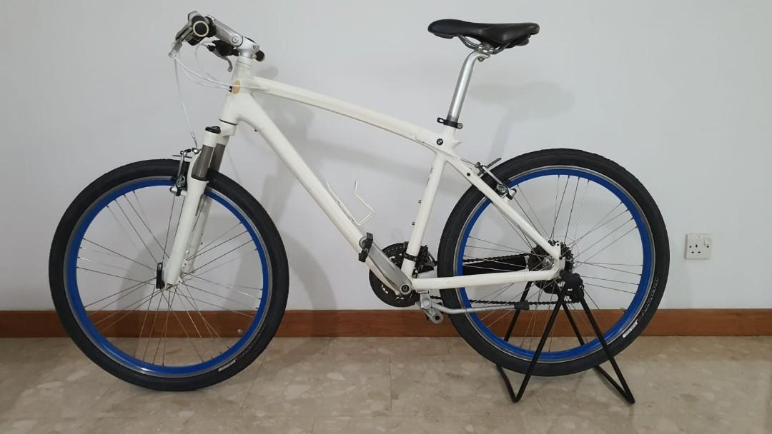 trek 860 mountain bike