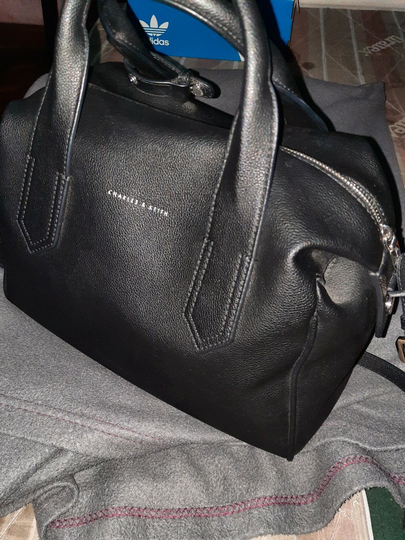 Charles and keith online duffle bag