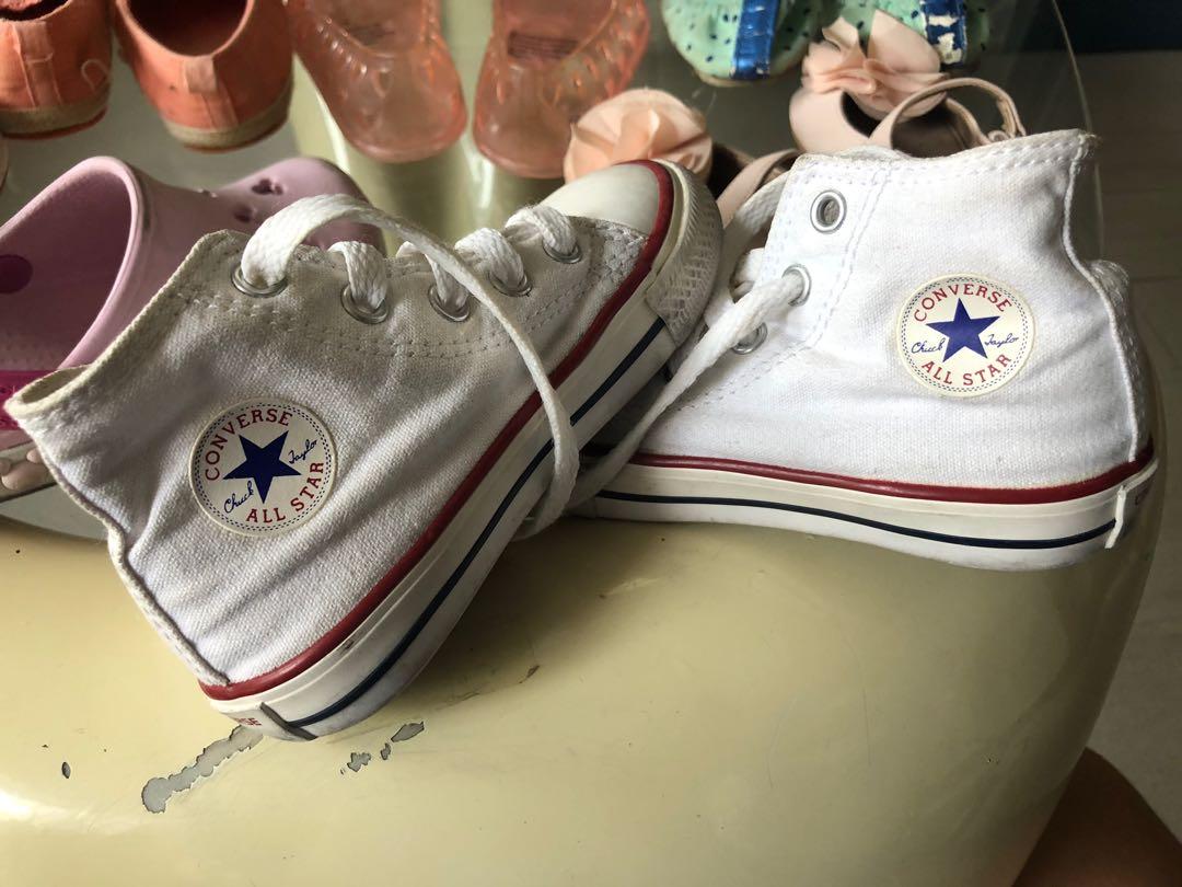 converse baby walking shoes
