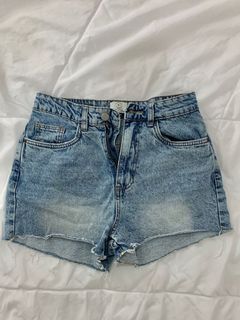 (Category: ) located in . Submitted by rachaelllim (Listing ID 1046262907, Image 1). Description: .