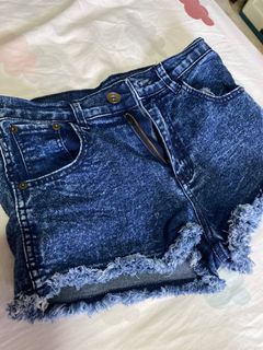 (Category: ) located in . Submitted by ne2yeohc (Listing ID 1046252601, Image 1). Description: .
