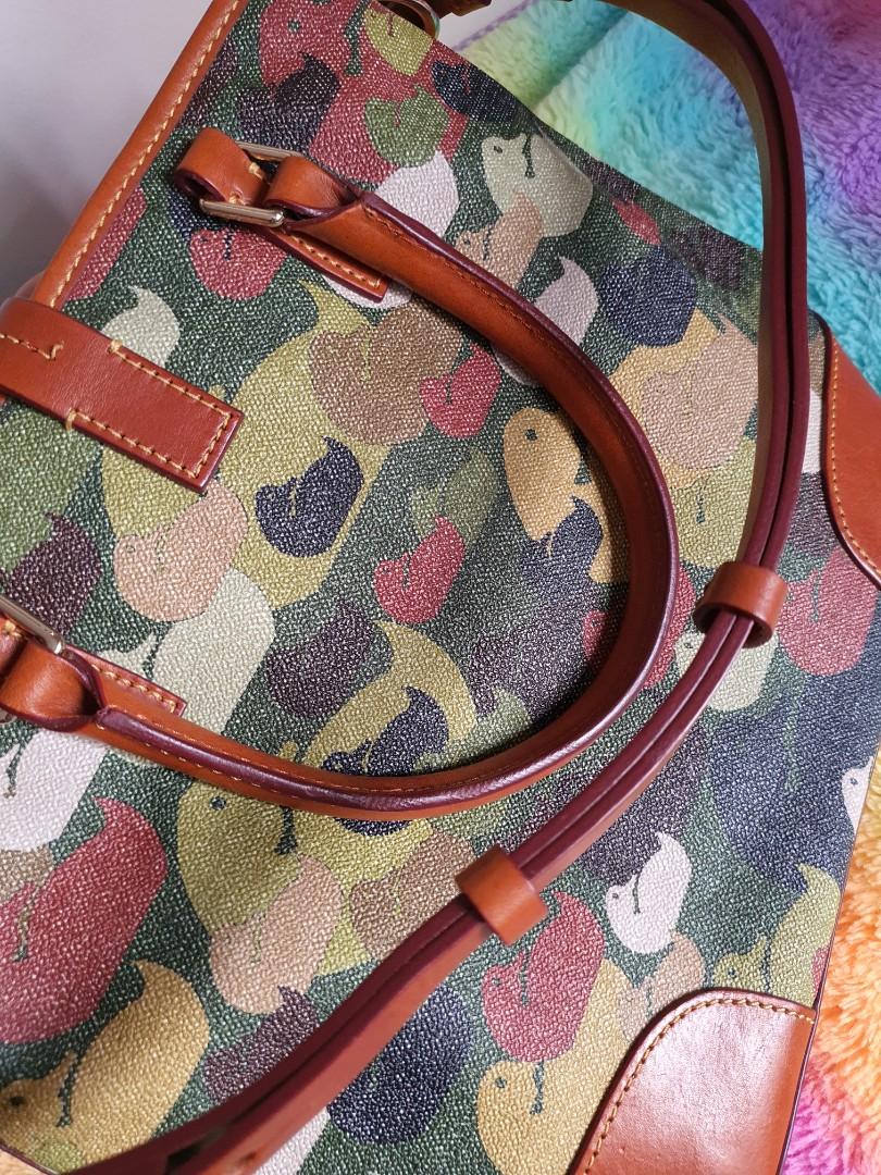 Dooney and sales bourke camouflage duck