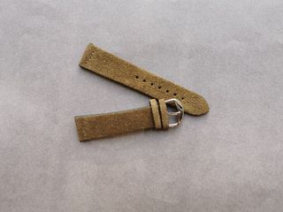 (Category: ) located in . Submitted by vintagewatchtimeshop (Listing ID 1046206031, Image 1). Description: .