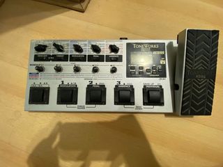 由 absentick (刊登 ID 1046363570，圖片 1) 提交，位於 的 (類別：)，說明：。