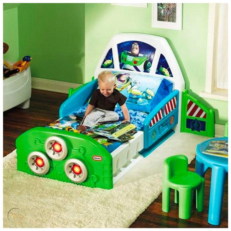 buzz lightyear little tikes car
