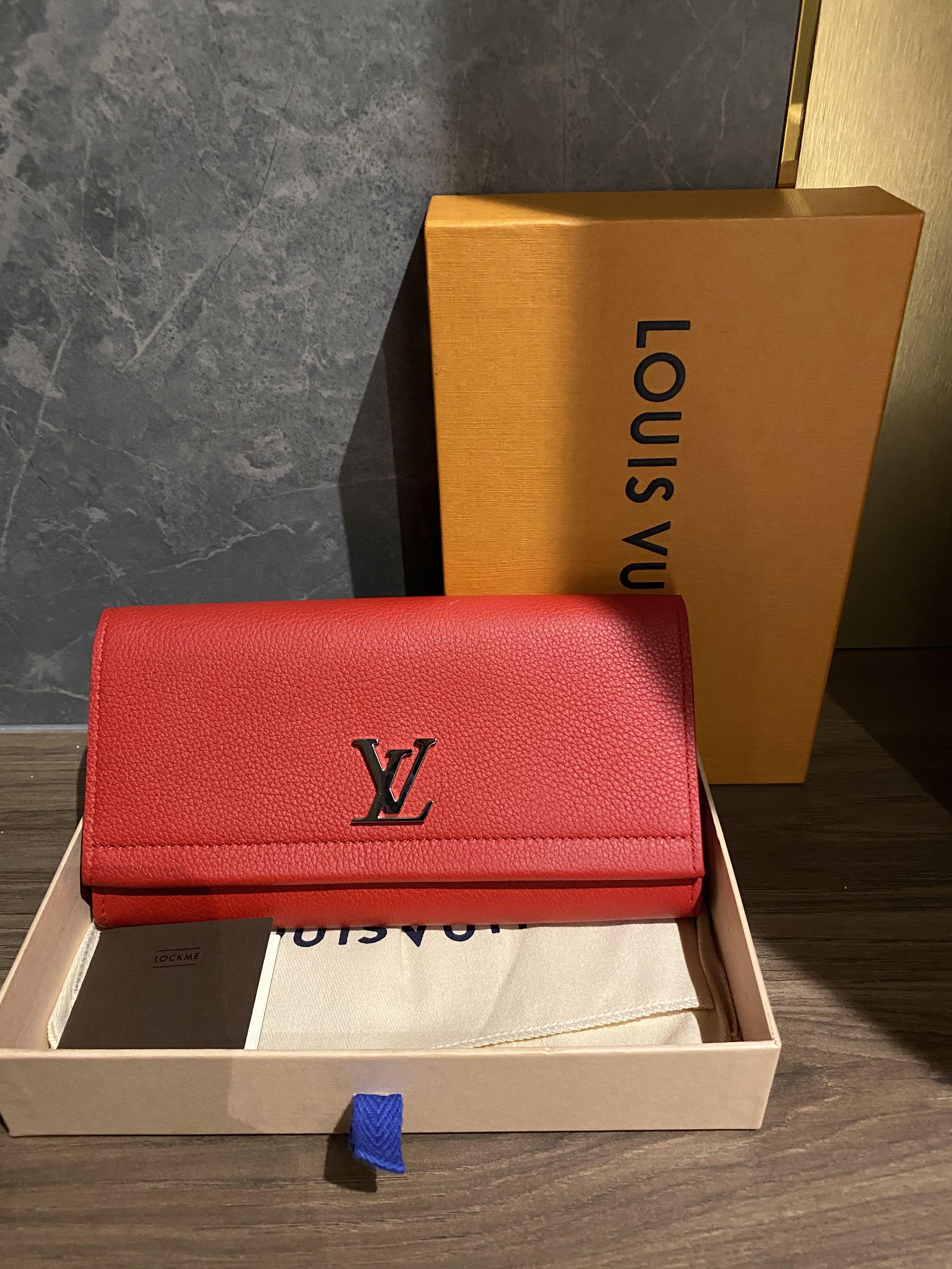 LV Wallet M62326 Lockme
