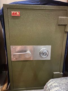 (Category: ) located in . Submitted by bkkk10 (Listing ID 1046388310, Image 1). Description: .