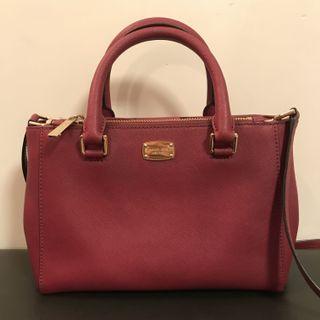 MICHAEL KORS 防刮皮革包