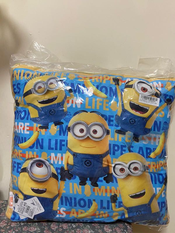 minion cushion