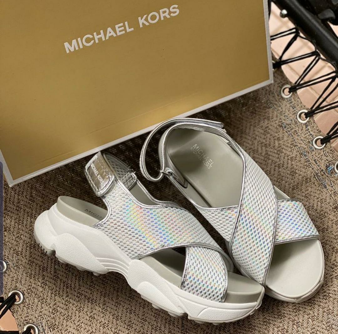 mk sandal