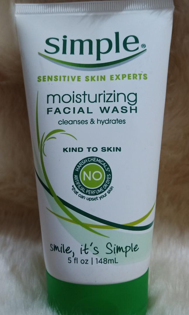 simple face wash blue