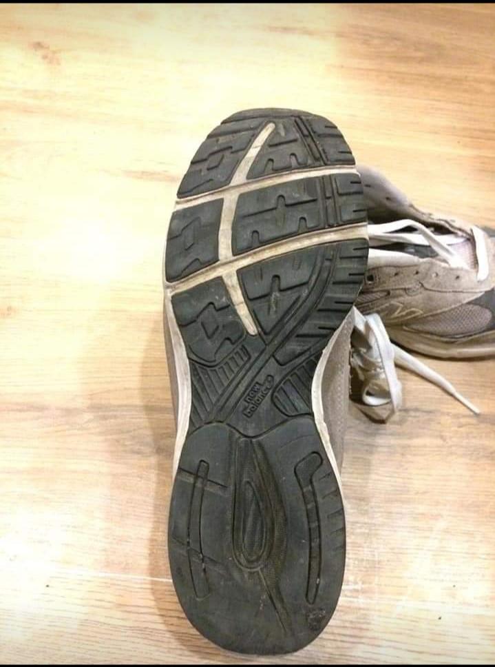 New balance 993, Fesyen Pria, Sepatu , Sneakers di Carousell