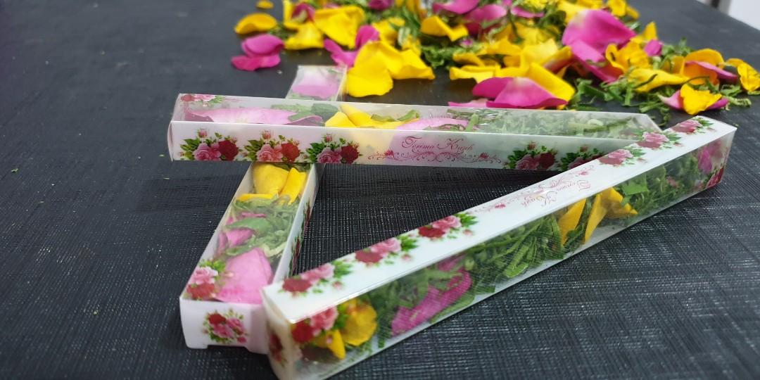 Pen box bunga rampai, Furniture & Home Living, Home Decor, Other Home ...