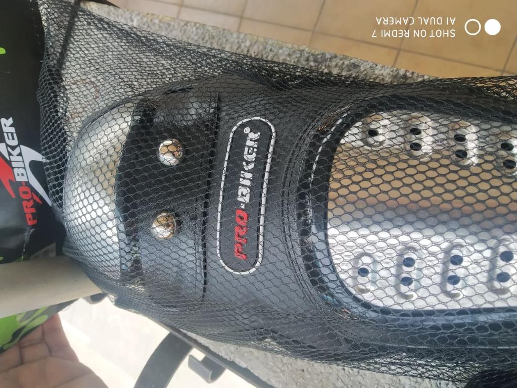 Pro-Biker Stainless knee & elbow guard (Category: Skates, Rollerblades & Scooters) located in Manila. Submitted by nito8 (Listing ID 1046349033, Image 2). Description: Pro-Biker Stainless knee & elbow guard KNEE AND ELBOW SET STAILESS ADJUSTABLE ONE SIZE QUALITY KNEE AND ELBOW PAD.