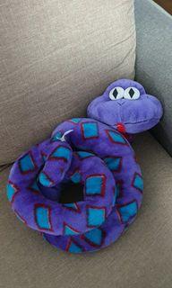 Snake plushie🐍 (Rattles)