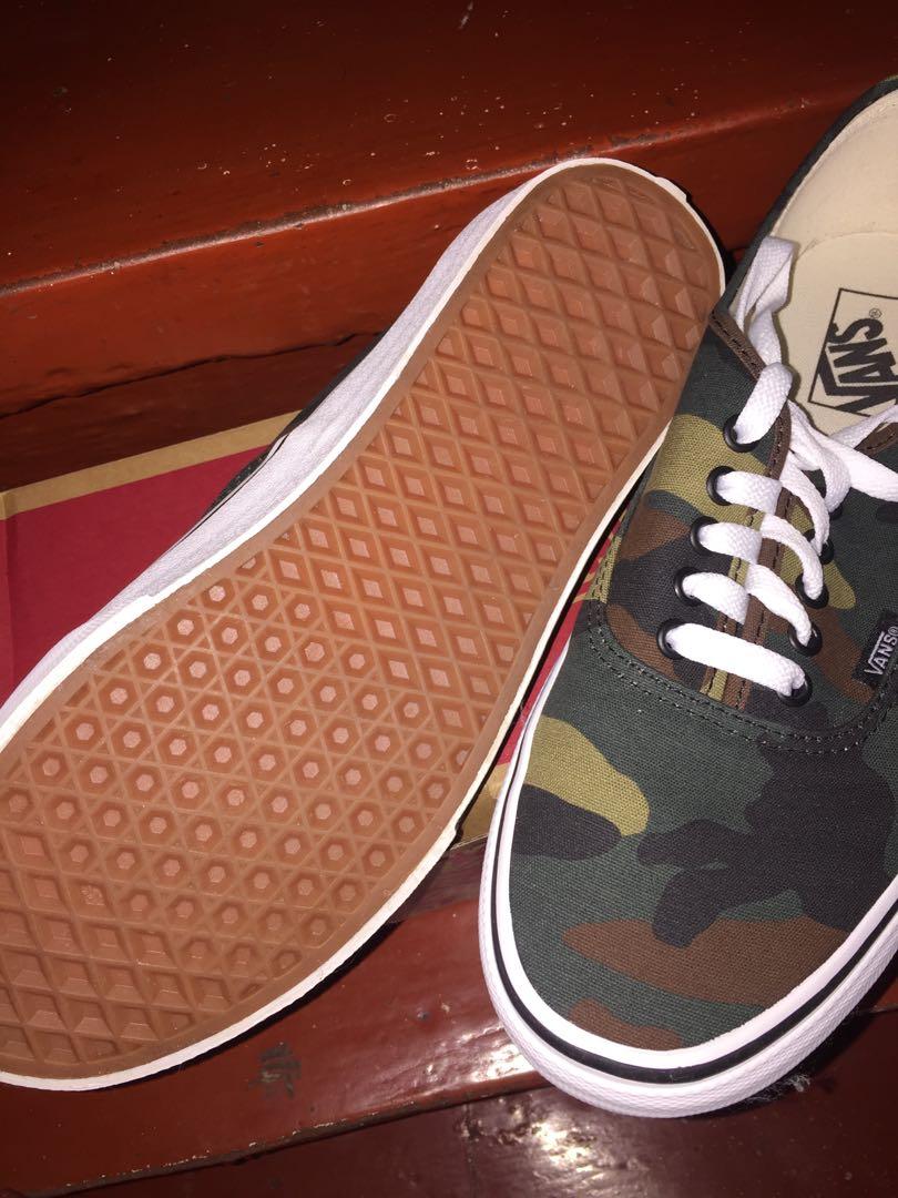 vans woodland camo authentic