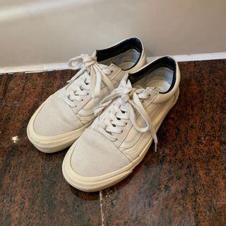 （分類：）位於 。 由 chinggg3 提交（商品編號 1046396589，圖片 1）。簡介： 。