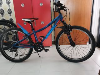 (Category: ) located in . Submitted by ridzuanrosli21 (Listing ID 1050246580, Image 1). Description: .