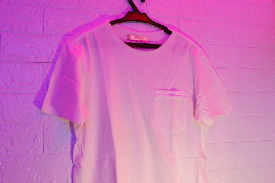 bench plain white shirt