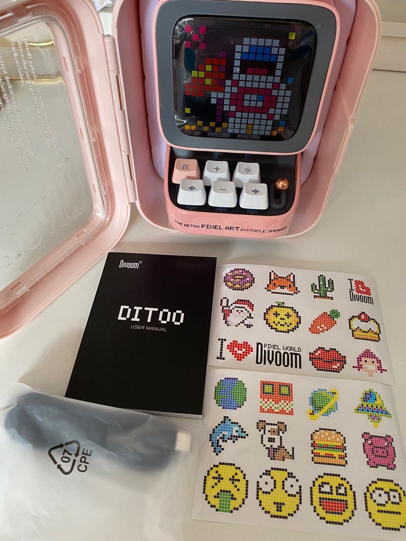 Divoom Ditoo Pixel Art Speaker (Pink 