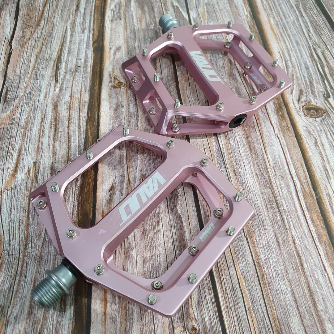 Dmr vault pink deals
