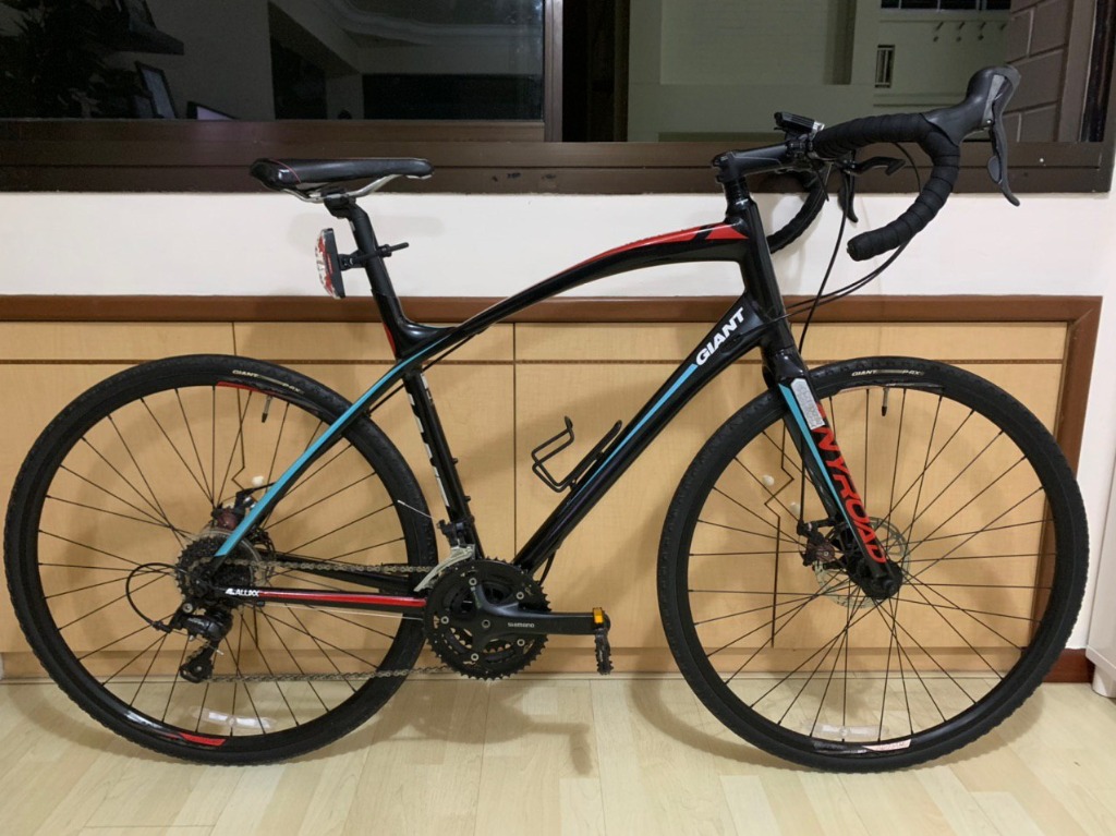 Giant anyroad shop bike for sale