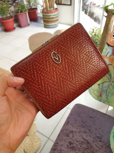 Gianni valentino sales wallet