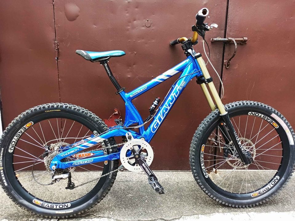 Giant mtb team clearance