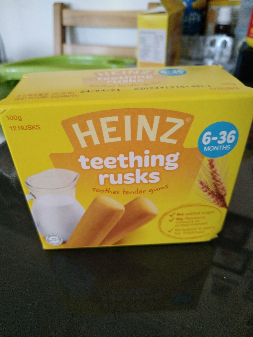 Heinz teething rusks soothes tender gums (100g 12 rusks), 兒童＆孕婦用品, 護理及餵哺, 護理及餵哺 加固 Carousell