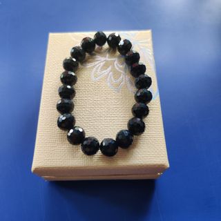 (Category: ) located in . Submitted by naturaljade01 (Listing ID 1050224902, Image 1). Description: .