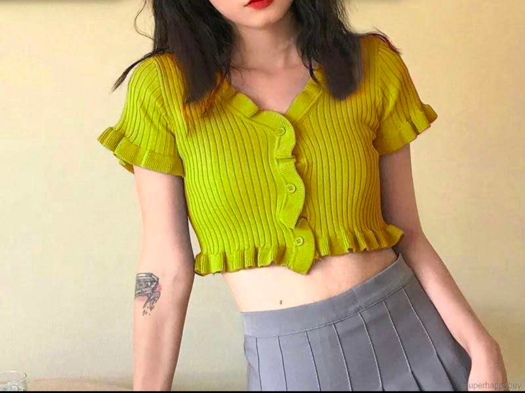 Korean knitted tops 2025