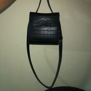 (Category: ) located in . Submitted by cacaazim (Listing ID 1050373337, Image 1). Description: .